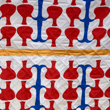 Load image into Gallery viewer, Picnic Blanket Carafe
