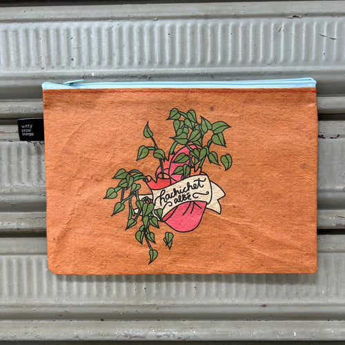 Woven Pouch Hachichet Albi (حشيشة قلبي)