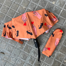 Load image into Gallery viewer, Umbrella Hobb (حبّ)