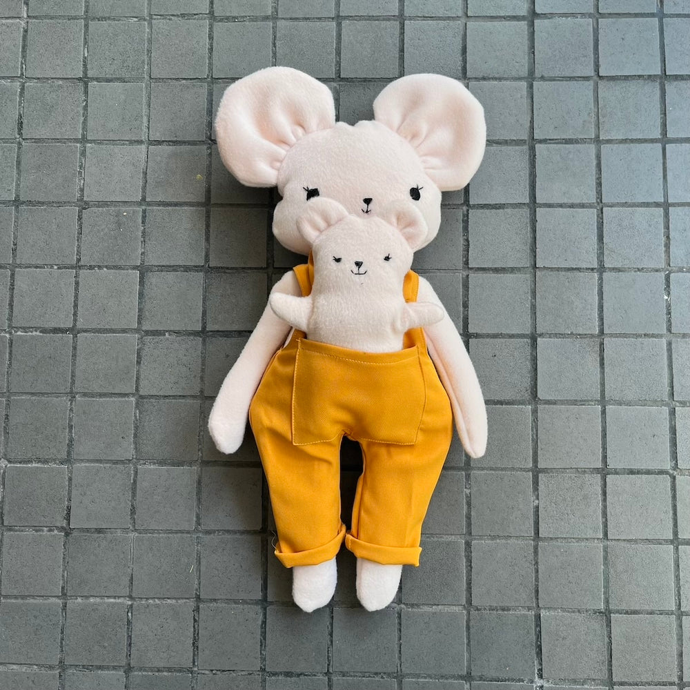 HOPES DOLLS