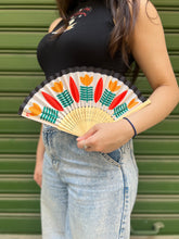 Load image into Gallery viewer, Bamboo Hand Fan Shaffeh (شفة)
