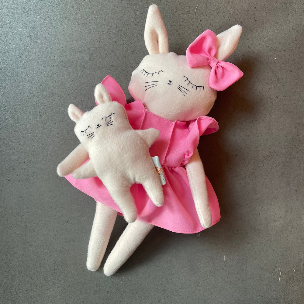 HOPES DOLLS