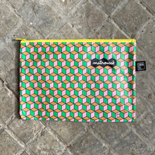 Load image into Gallery viewer, Woven Pouch Matroussé (متروسة)