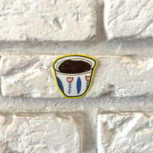 Load image into Gallery viewer, Vinyl Sticker Shaffeh Pop (شفة)