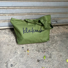 Load image into Gallery viewer, Very Big Tote Bag Kleikeesh (كلاكيش)