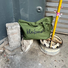 Load image into Gallery viewer, Very Big Tote Bag Kleikeesh (كلاكيش)