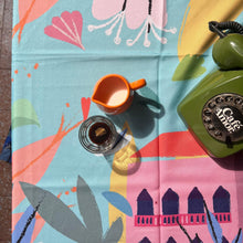 Load image into Gallery viewer, Table Cloth Beirut Bloom