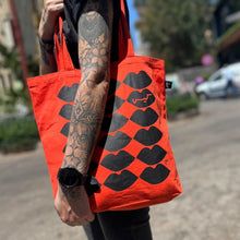 Load image into Gallery viewer, Tote Bag كيس (Kiss)