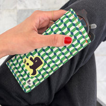 Load image into Gallery viewer, Eyeglass Case Toz (طز)