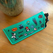 Load image into Gallery viewer, Eyeglass Case Witty Little Things