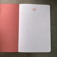 Load image into Gallery viewer, Notebook 3a2li Tayer (عقلي طاير)