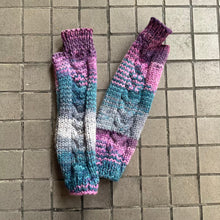 Load image into Gallery viewer, Wool Knit Fingerless Gloves